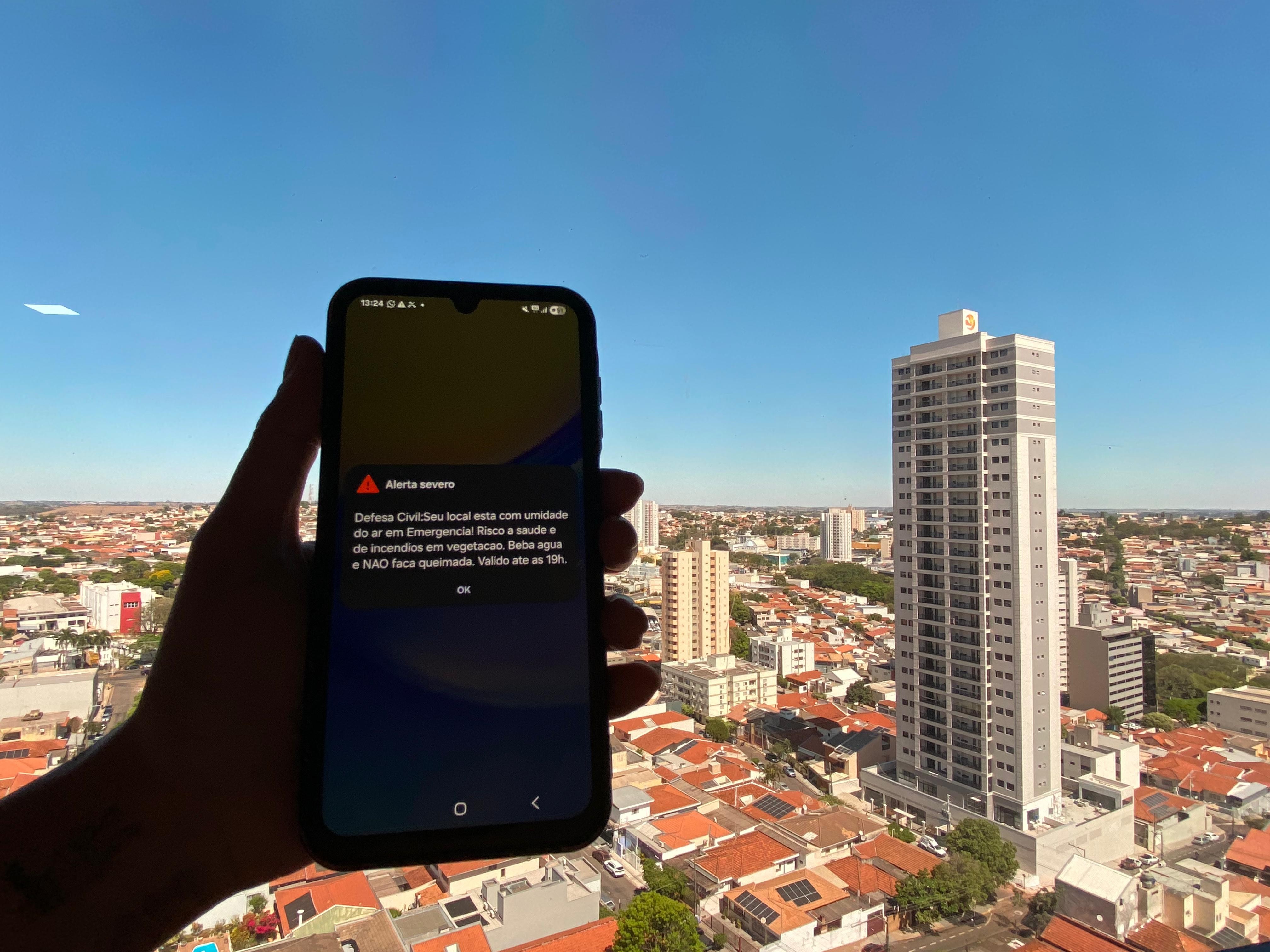 Defesa Civil alerta para baixa umidade do ar e risco de queimadas pela 2ª vez em três dias na região oeste de SP