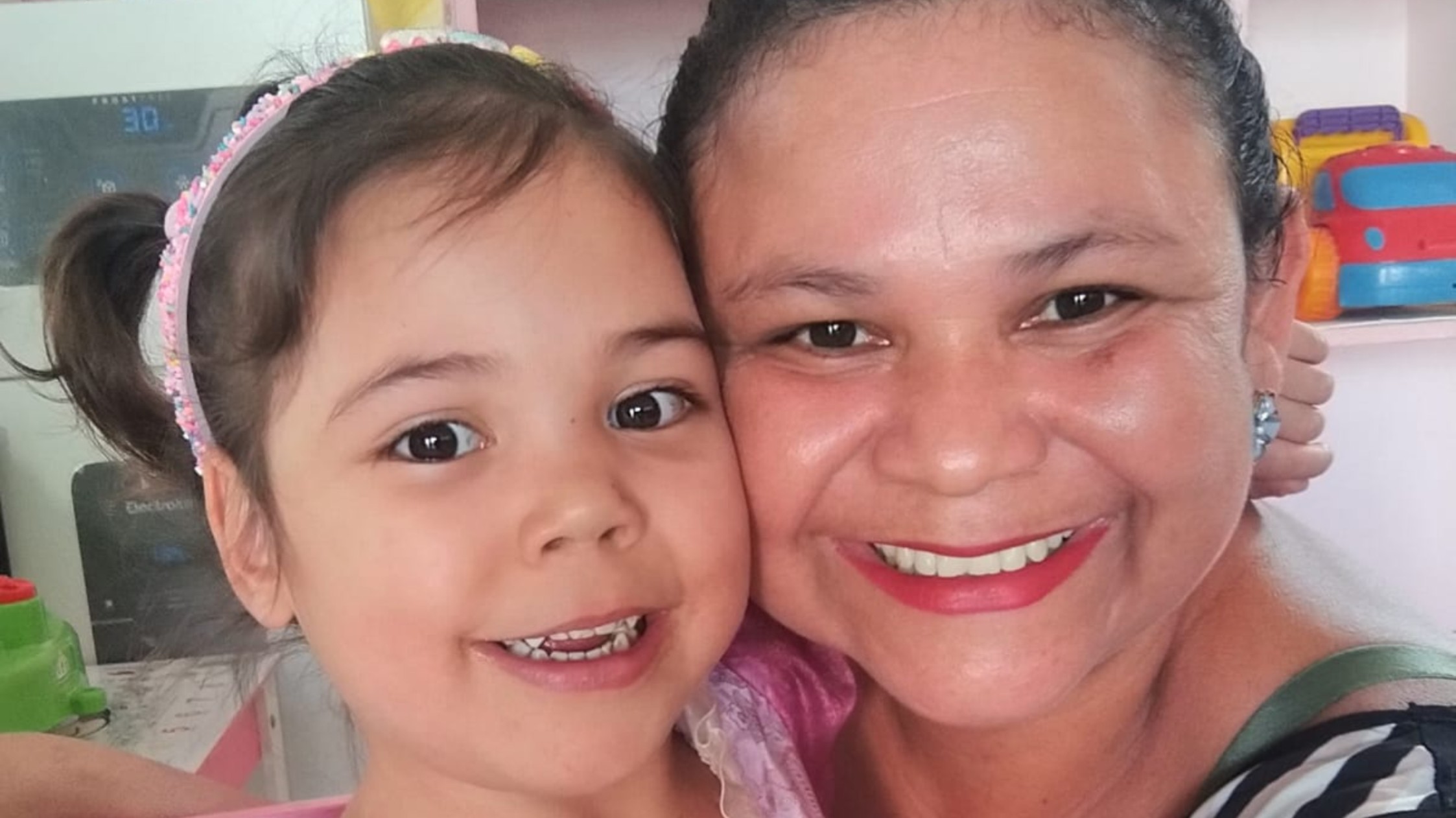 'Morreu por negligência do Estado': A luta e a denúncia de uma mãe de São Luís que perdeu a filha após anos de batalha na Justiça e cirurgias atrasadas