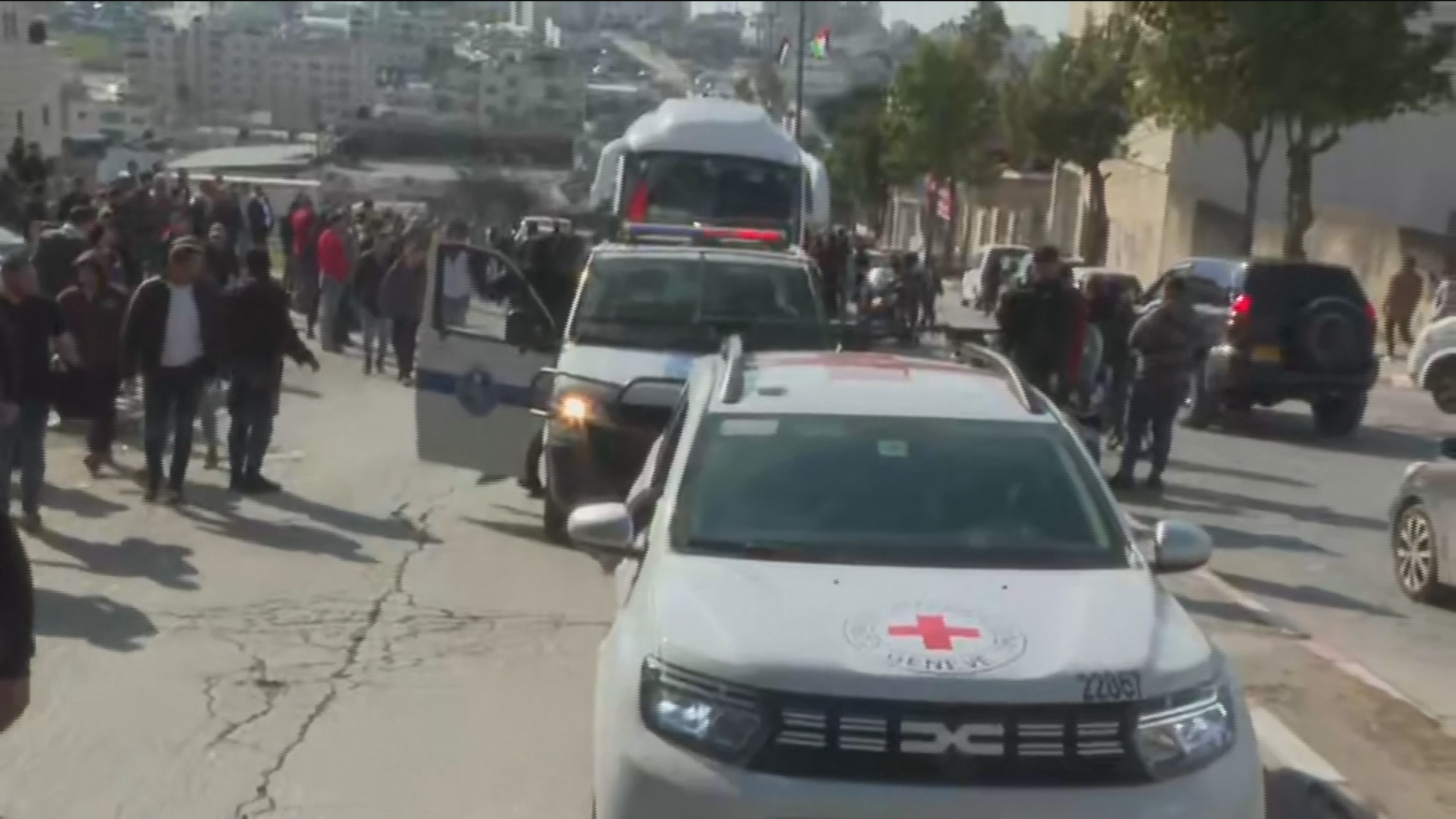 Israel condiciona retorno de palestinos pelo norte de Gaza à libertação de refém civil