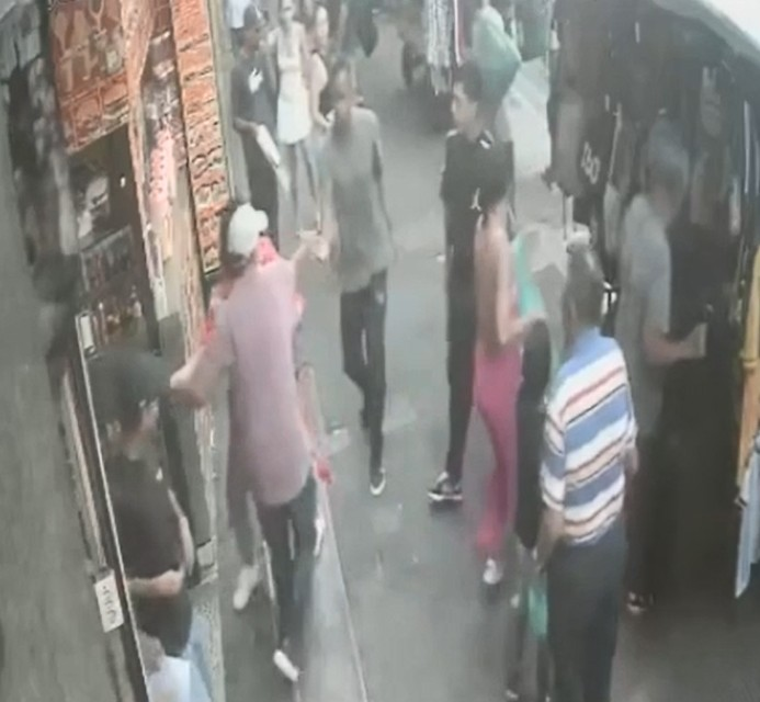 Polícia Civil faz operação contra ladrões e receptadores de correntes e alianças de ouro no Centro de SP 