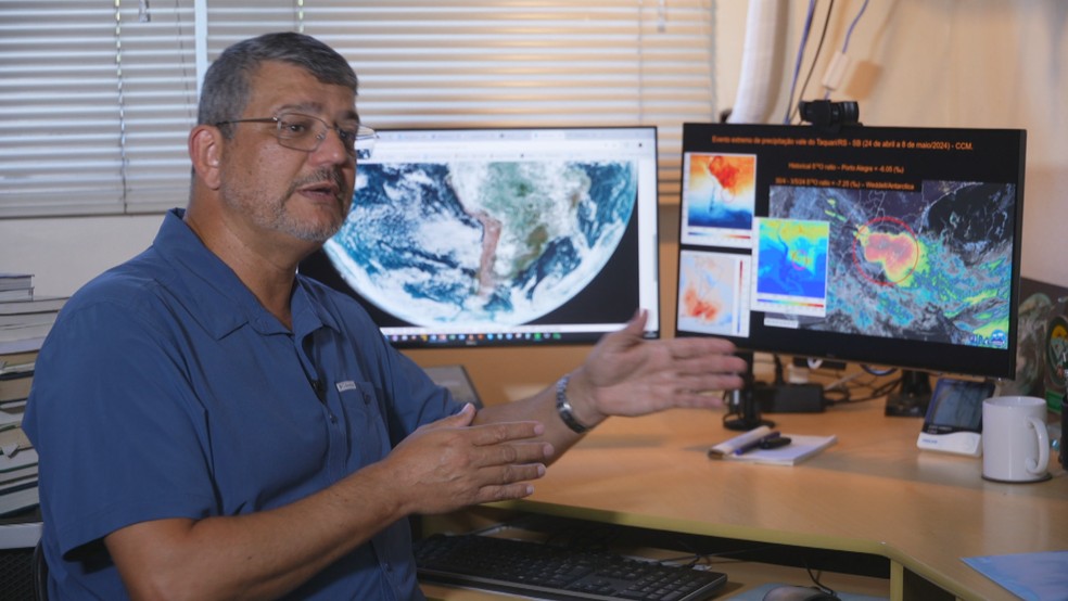 Climatologista Francisco Eliseu Aquino. — Foto: Reprodução/RBSTV