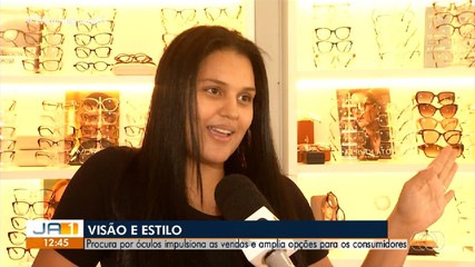 Óculos deixam de ser apenas uma necessidade e viram também um item de estilo
