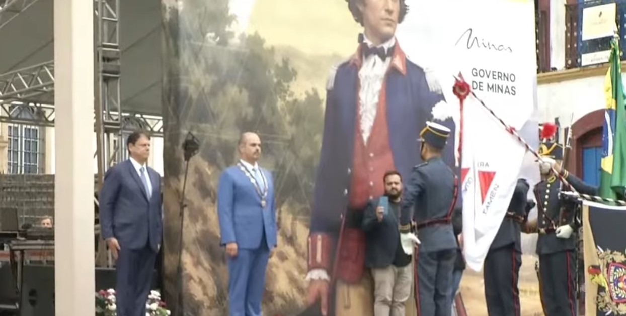 Medalha da Inconfidência é entregue em Ouro Preto 