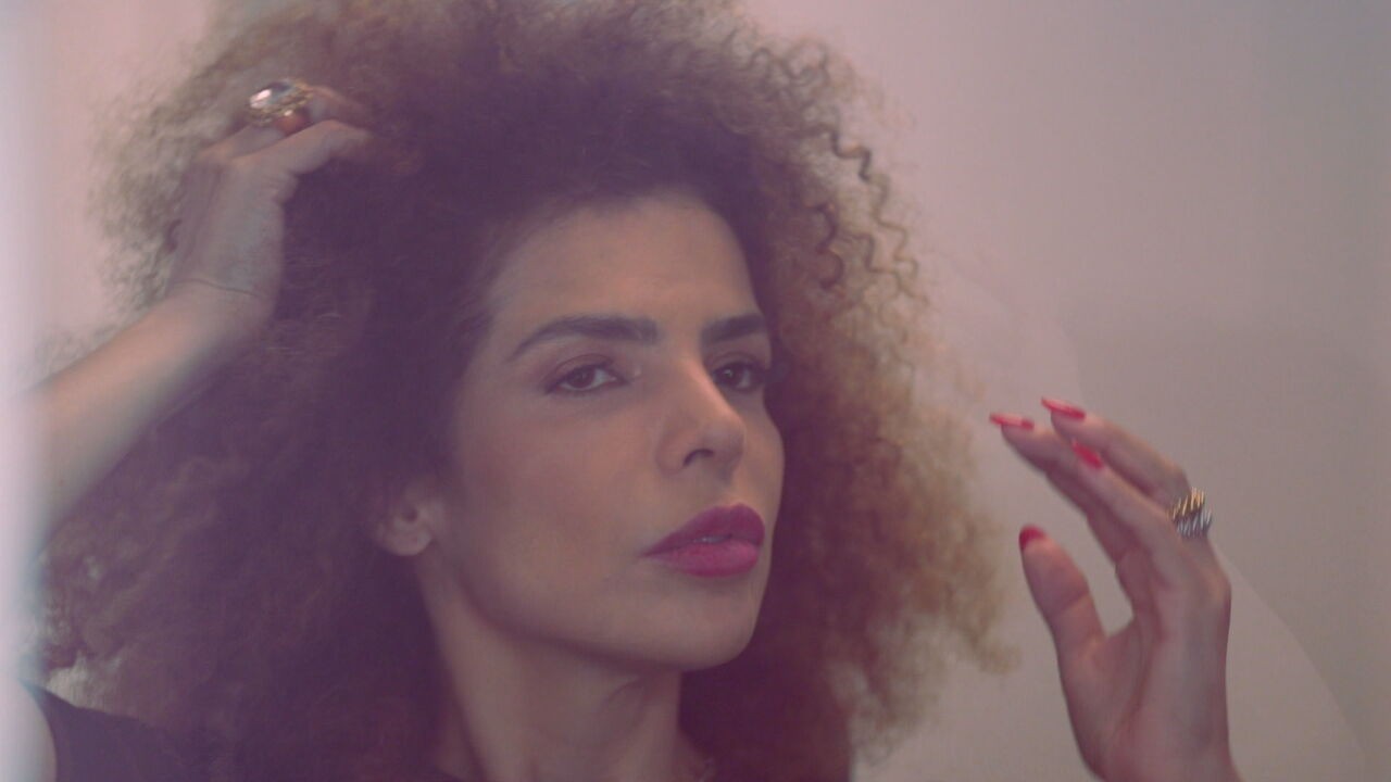 Vanessa da Mata comenta novo álbum no Fantástico: 'Falo de coisas que a gente vê na sociedade que precisam mudar'