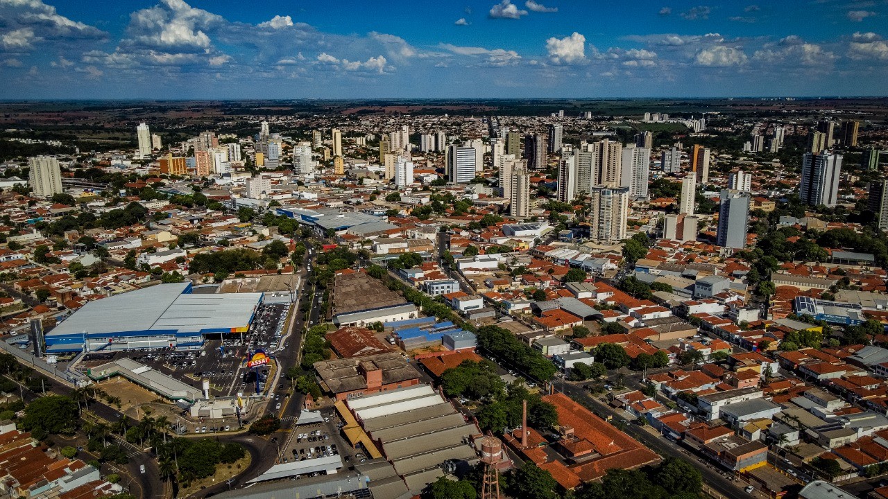 IPTU 2026 em Araçatuba sobe 4,71% e parcela única vence em abril | G1