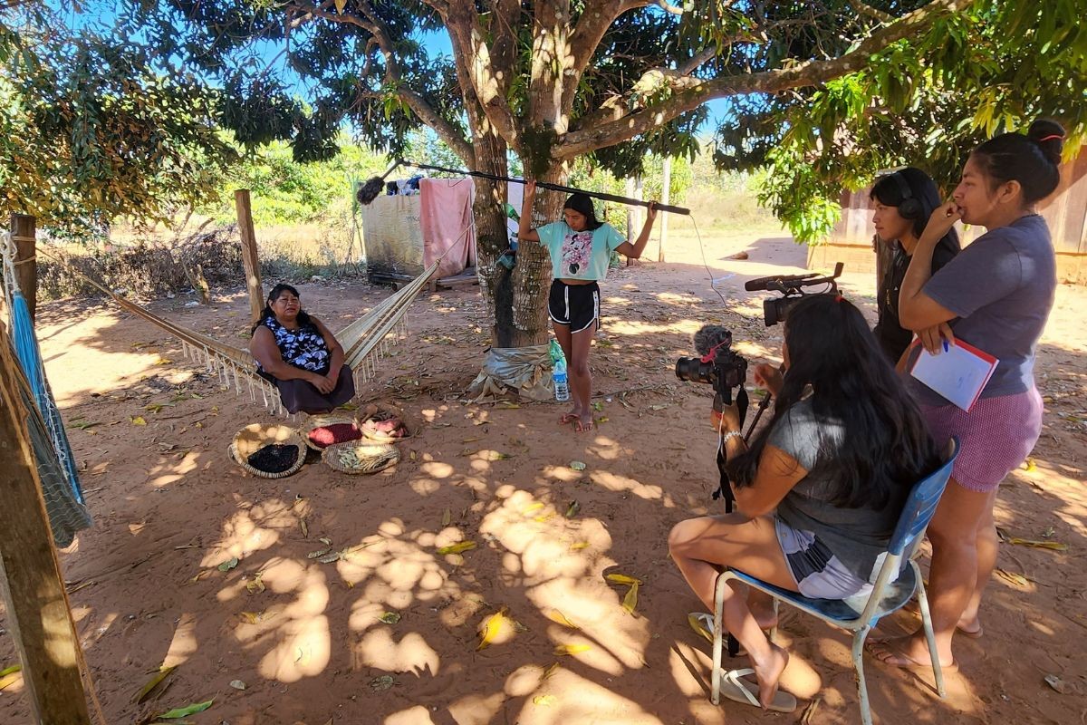 Documentário produzido por mulheres indígenas de MT retrata técnicas de cultivo e preparo de alimentos