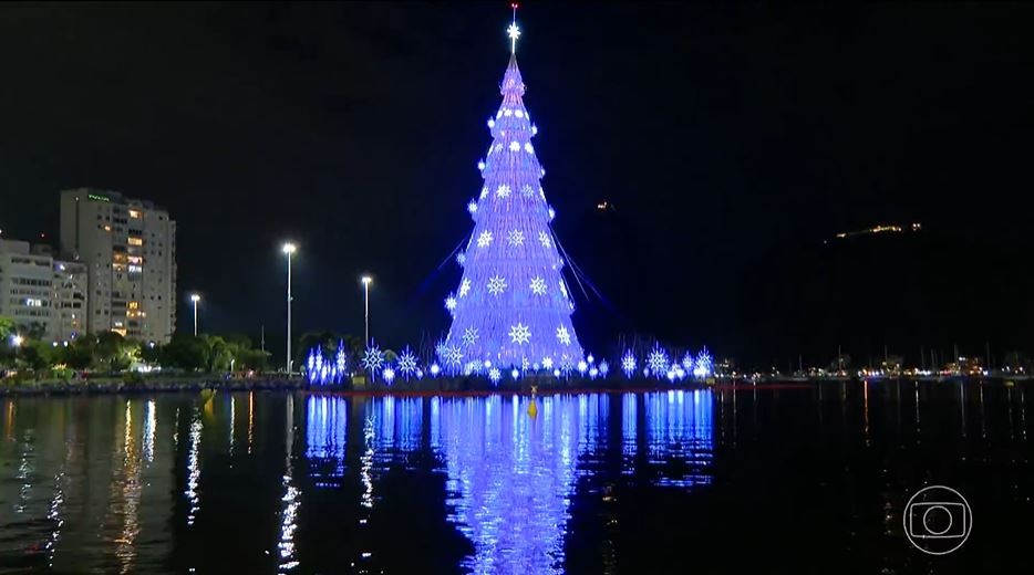 Natal no Rio tem árvores gigantes, espetáculo no Theatro Municipal e atrações iluminadas