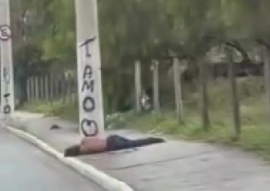 Prefeito de Caçapava (SP) é criticado após ignorar homem caído na rua em vídeo sobre pichação; assista