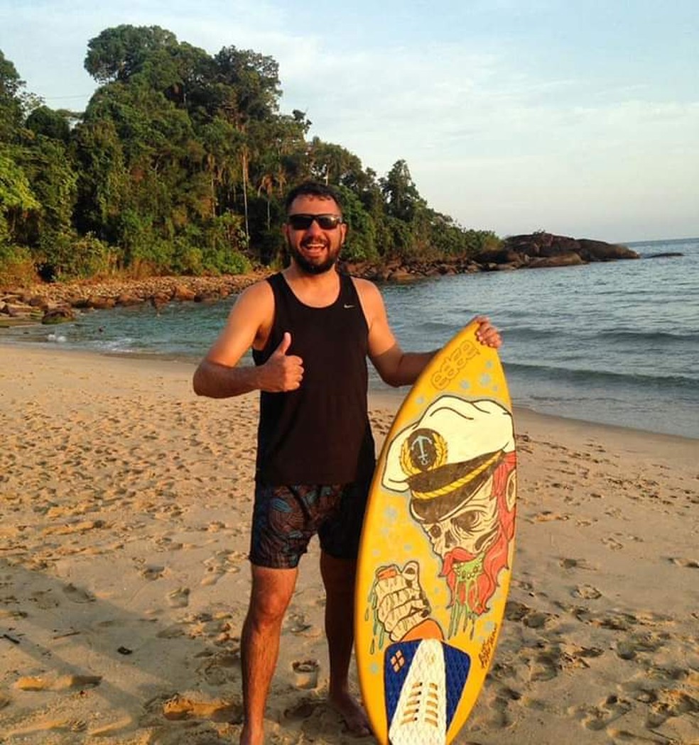 Livro revela o passado das praias cariocas - Jornal O Globo