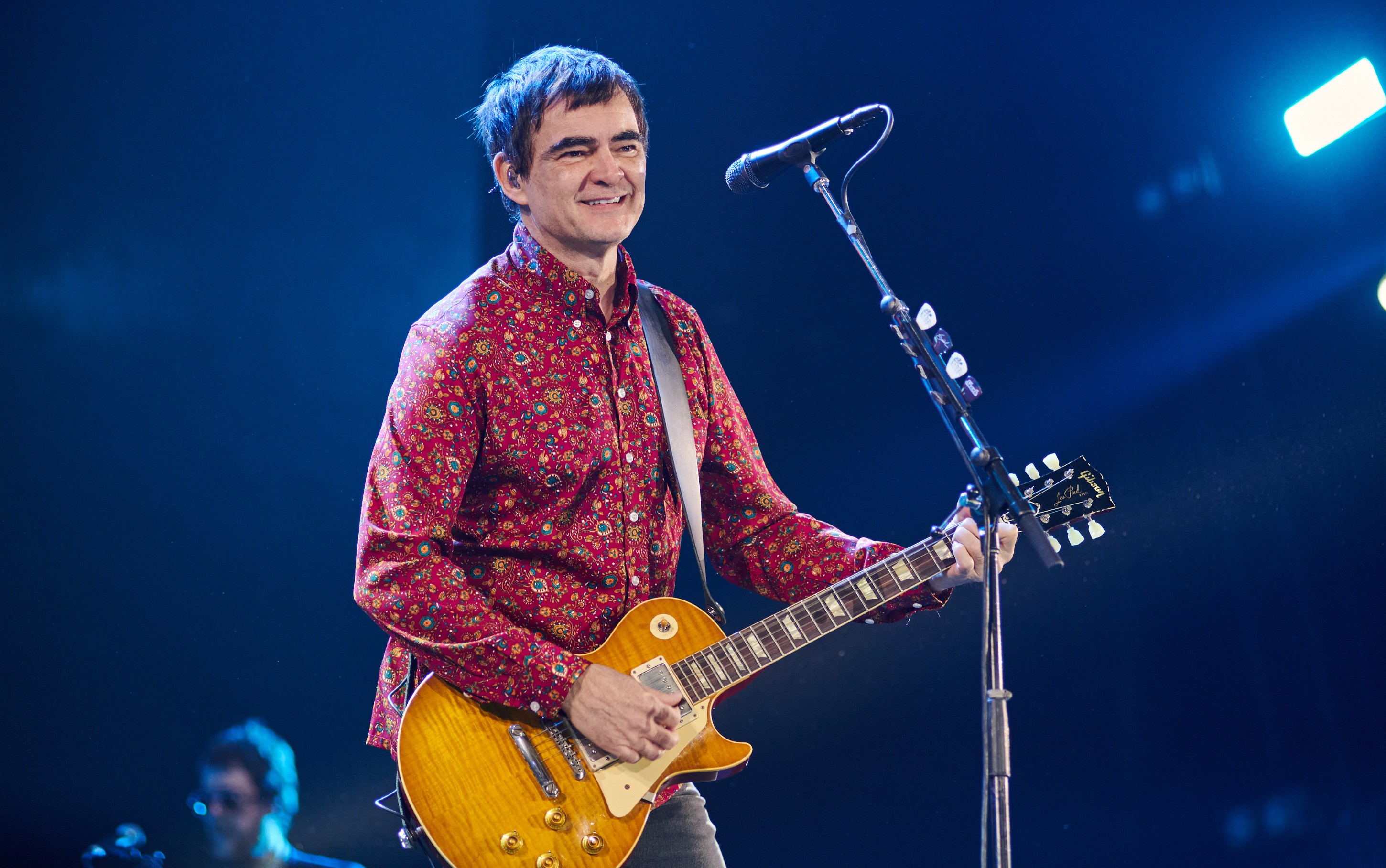 Em primeira mão, Samuel Rosa toca novo single da carreira após Skank e ...