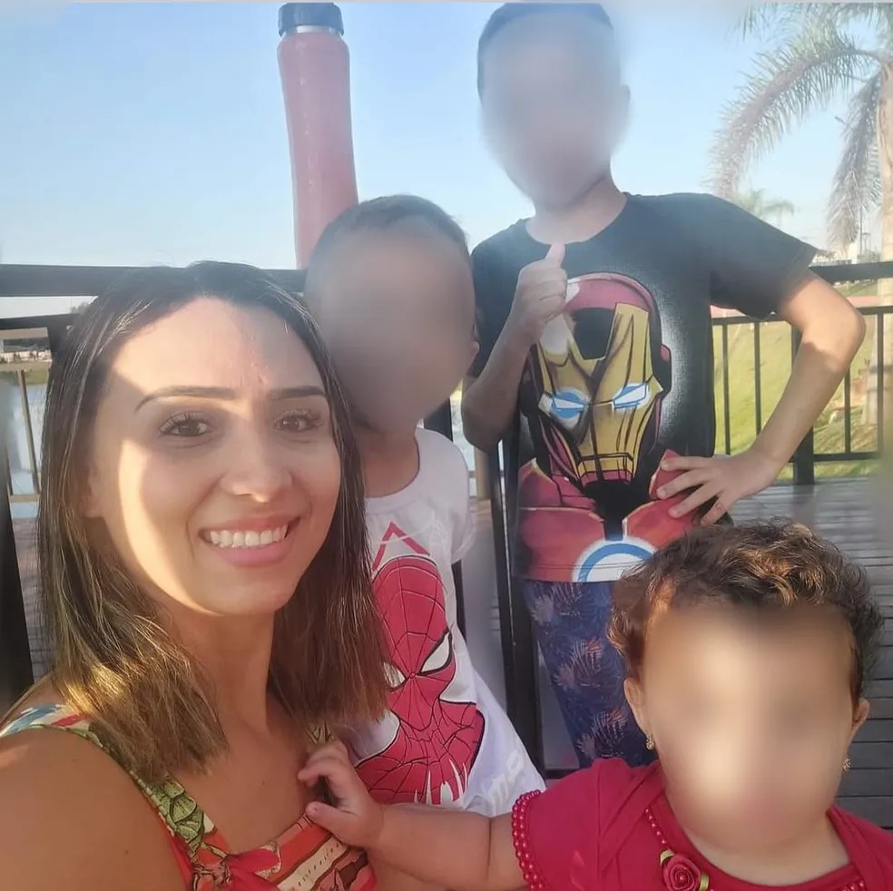 Enfermeira teria tido um surto e saiu dirigindo em alta velocidade; Géssica deixa três filhos, todos menores de idade — Foto: Arquivo pessoal