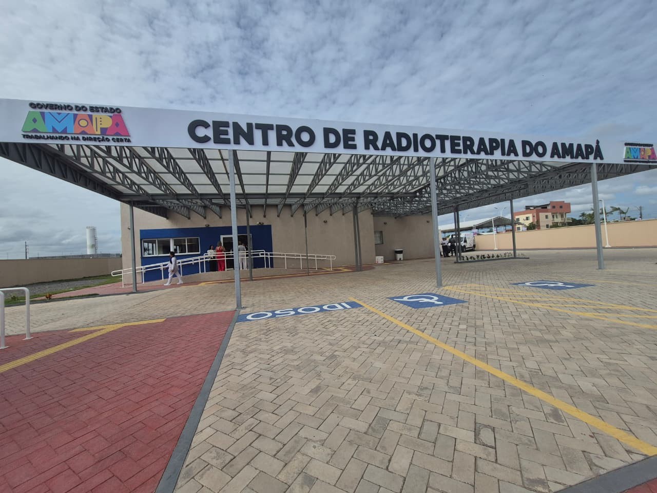 Amapá inaugura o primeiro Centro de Radioterapia com capacidade para 900 sessões mensais; FOTOS