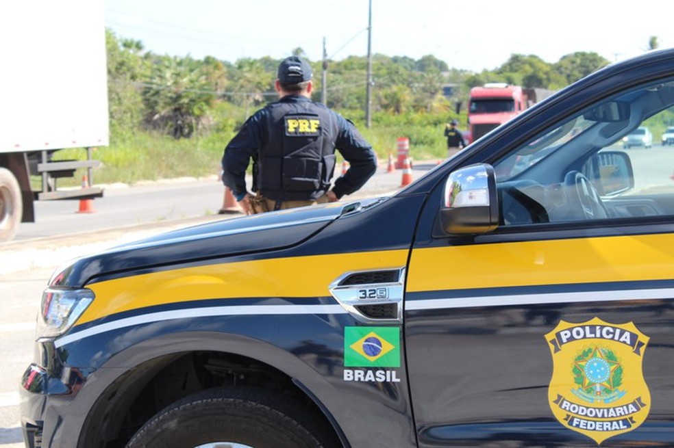 Acidente com caminhão deixa motorista morto e dois feridos na BR-304 em Angicos — Foto: Divulgação