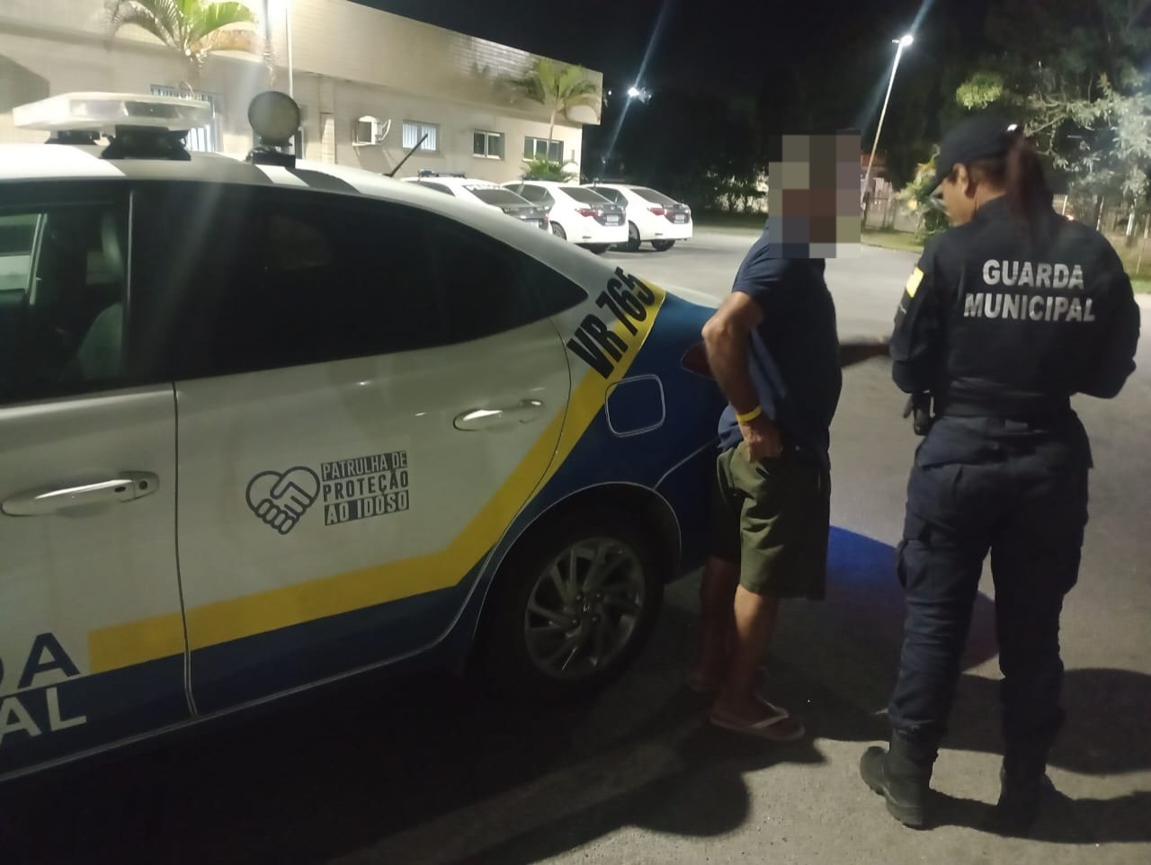 Dois adolescentes são apreendidos por suspeita de agredir idoso em Volta Redonda 