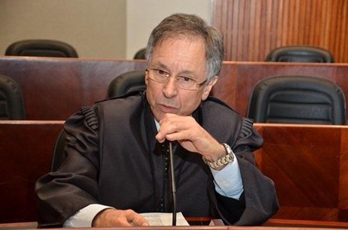 Desembargador do RS condenado por violência doméstica contra ex-companheira é aposentado compulsoriamente