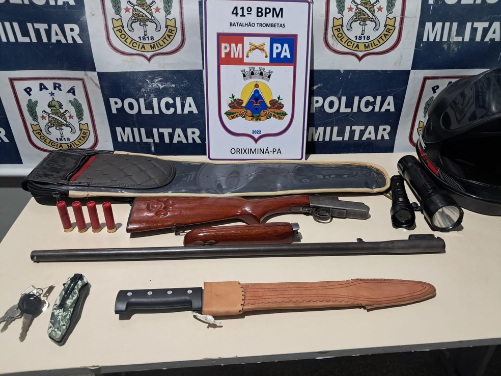 Armas apreendidas em Oriximiná — Foto: Polícia Militar / Divulgação