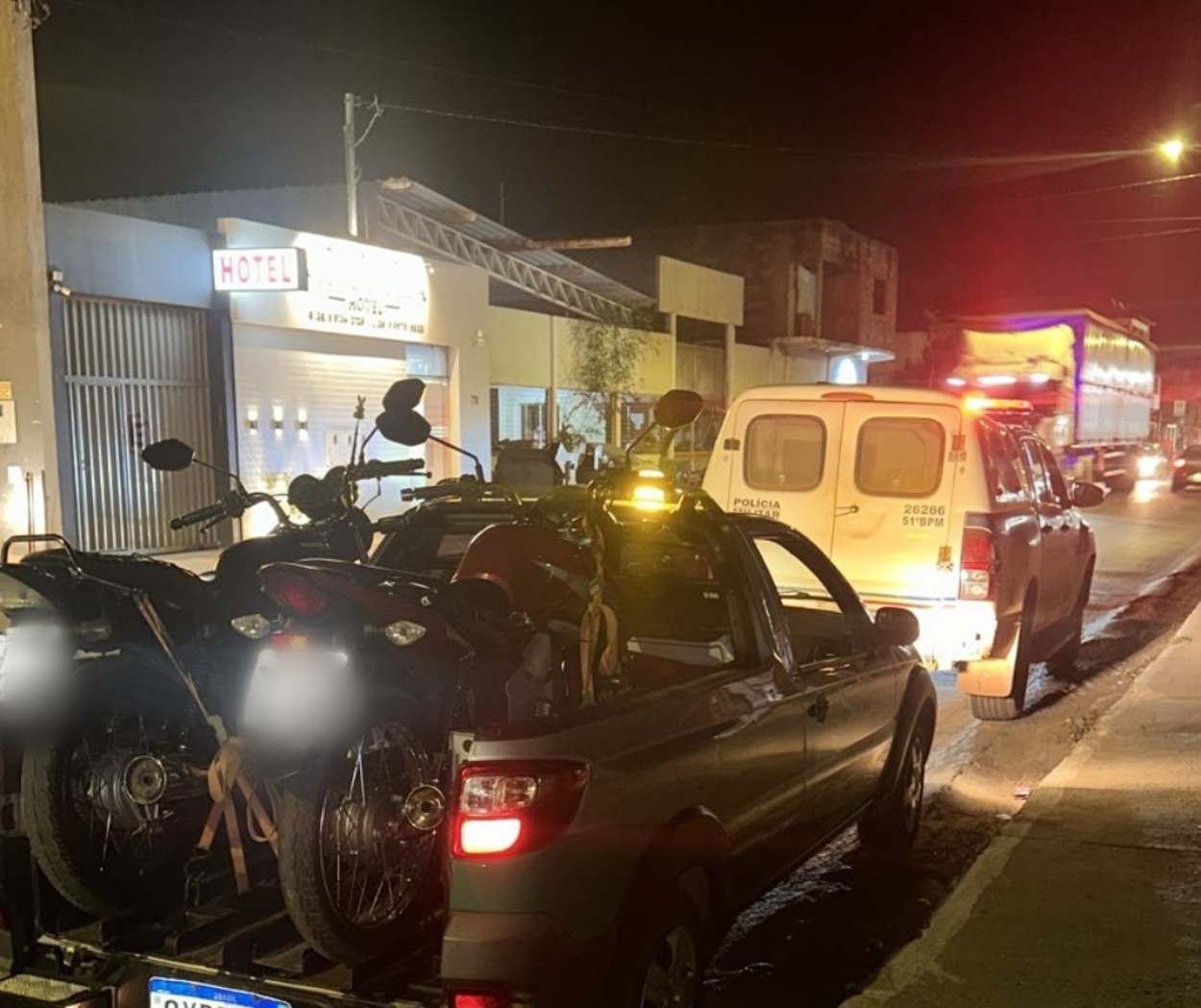 Operação contra 'grau' e 'rolezinho' termina com prisão e apreensão de motos em Porteirinha