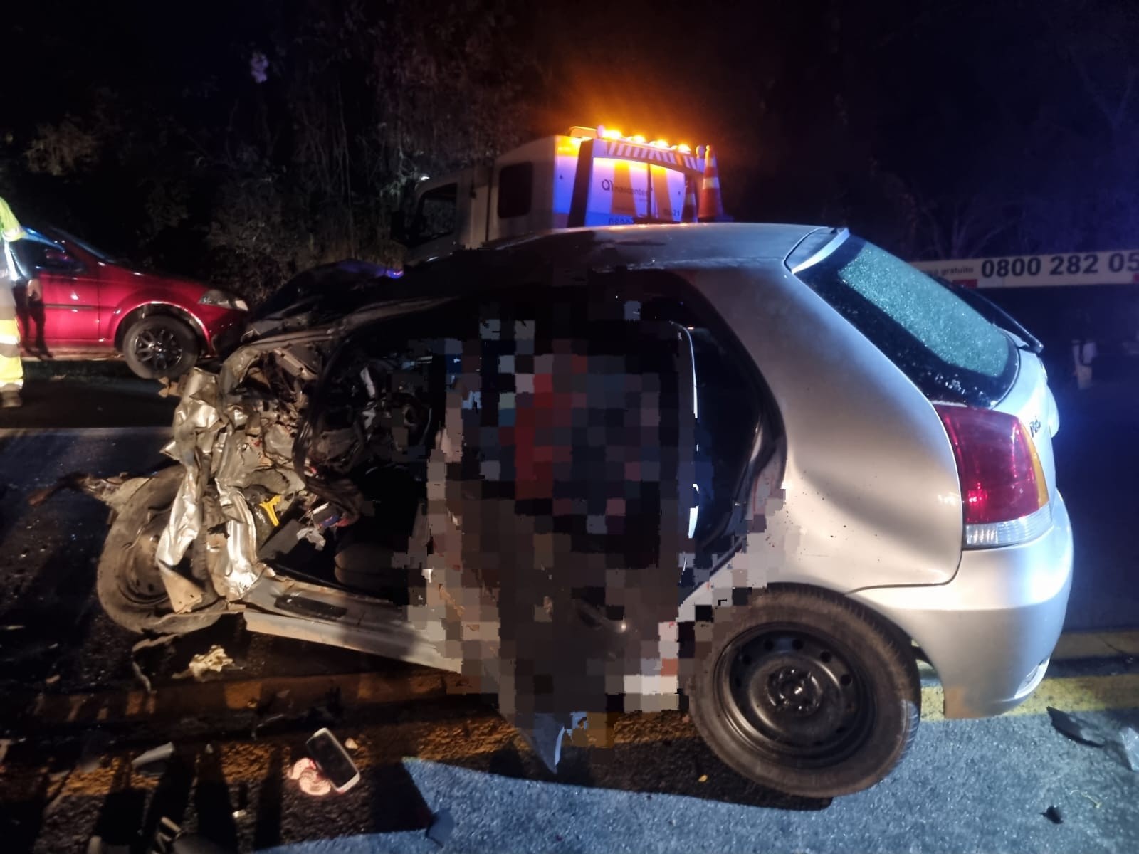 Homem e bebê morrem em acidente que ainda deixou 5 feridos na MG-050, em Carmo do Cajuru 