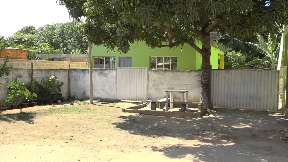 Luiz Miguel estava com o pai na casa de um amigo da família, no bairro Amarelos, em Guarapari, Espírito Santo. — Foto: TV Gazeta