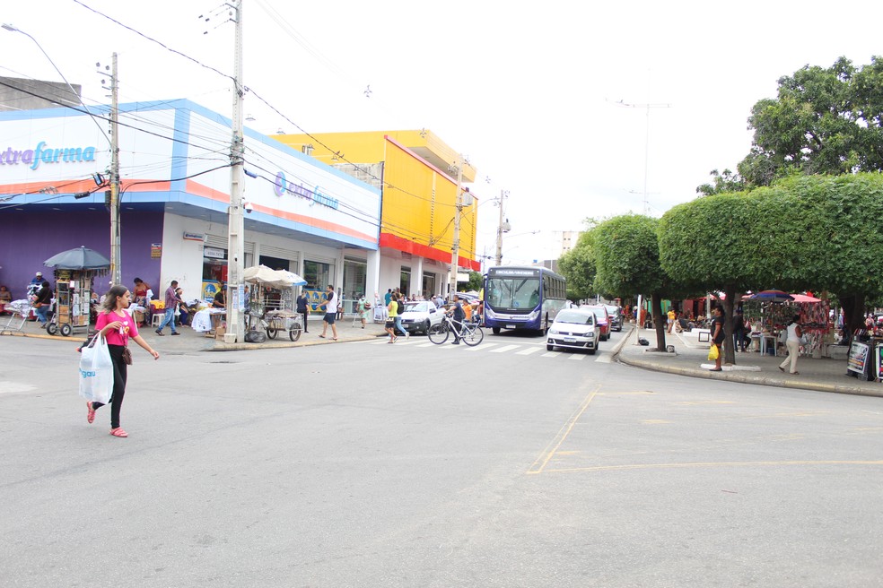 Avenida Souza Filho, Centro de Petrolina — Foto: Emerson Rocha / g1 Petrolina