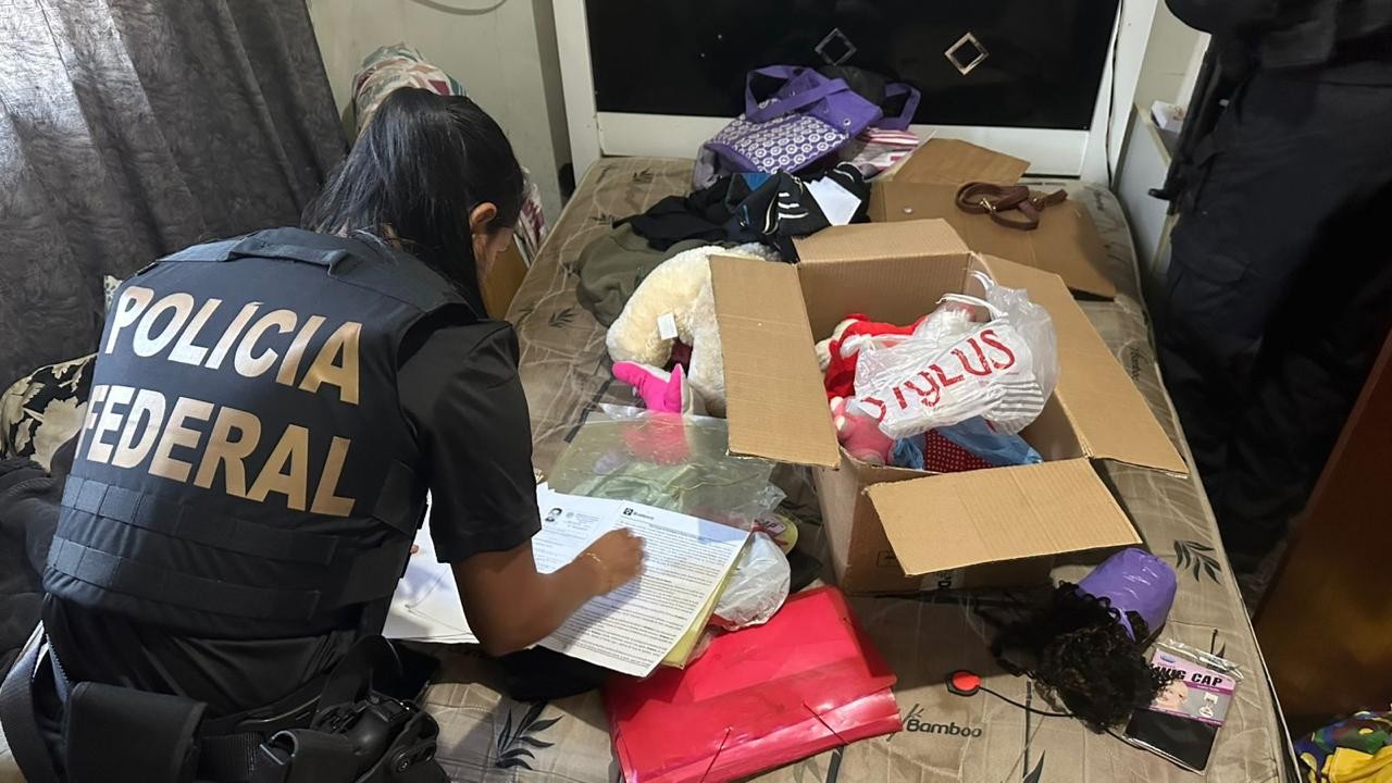 PF mira grupo suspeito de fraudar registros e compra de armas para CACs no RJ