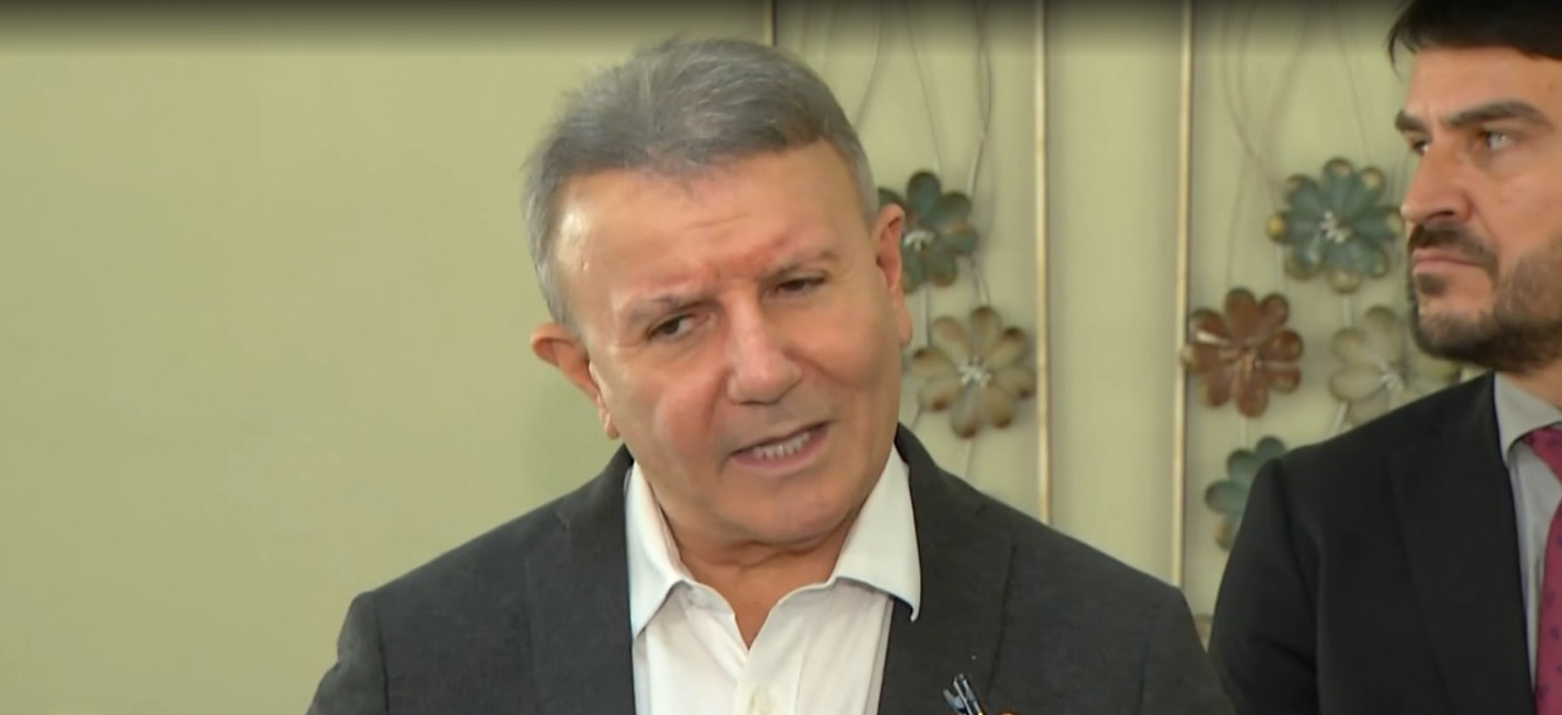 PF cumpre mandados de busca e apreensão contra prefeito de Palmas por vazamento de informações sigilosas