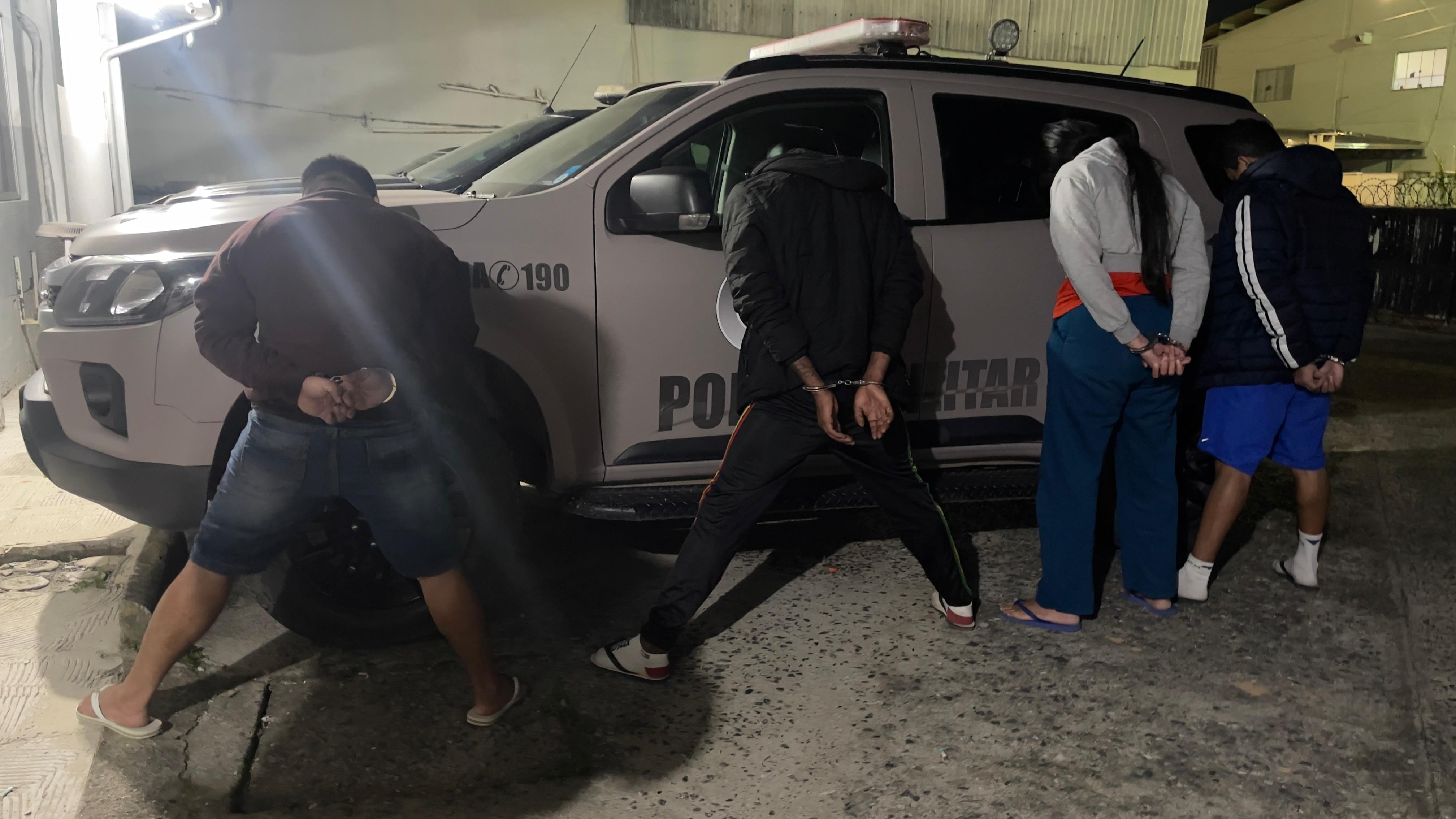 Liderança de facção foragido do Piauí é preso em Santa Catarina; homem é investigado por diversos homicídios