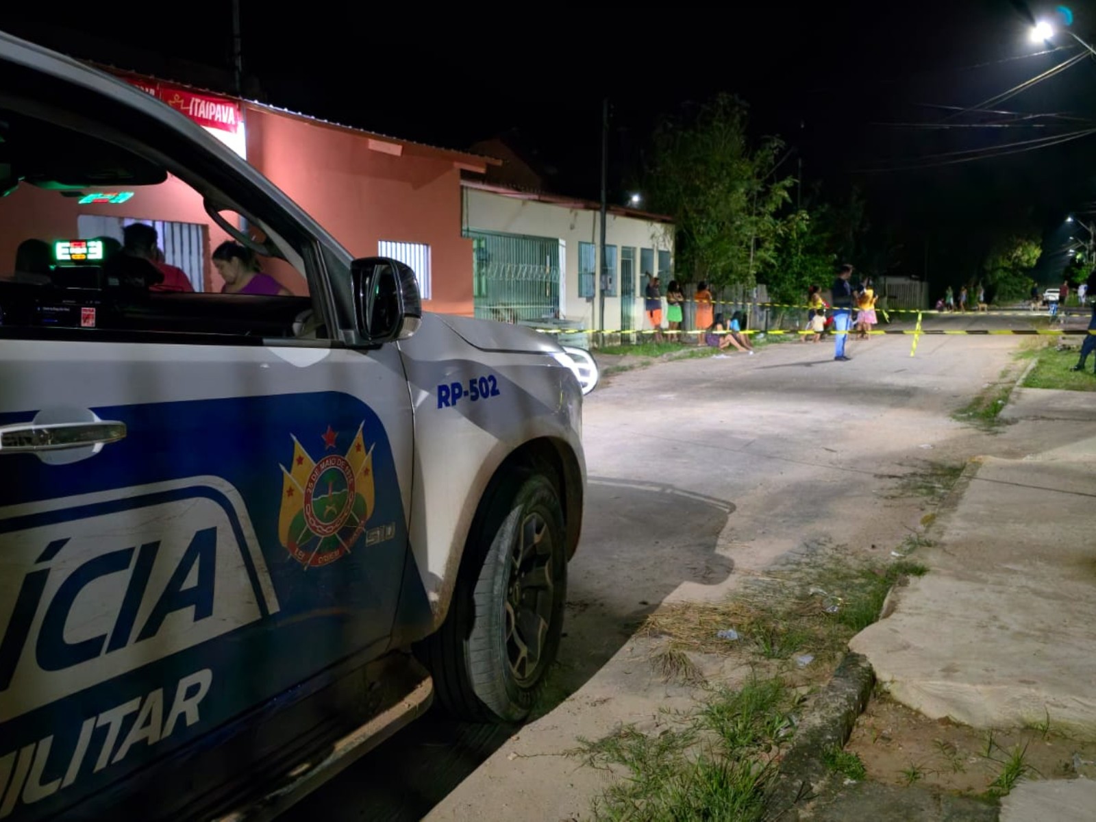 Homens são assassinados a tiros em rua no interior do Acre