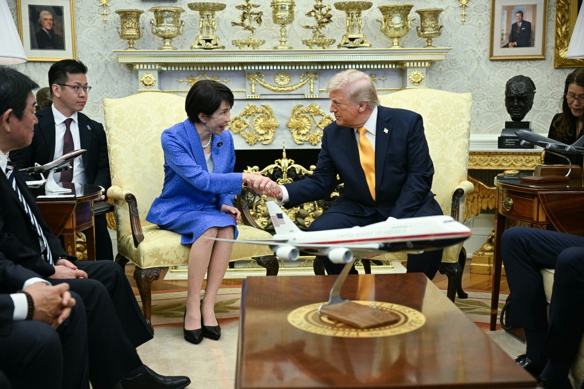 Premiê do Japão diz que 'somente Trump pode alcançar a paz no mundo' em encontro em meio à guerra no Irã