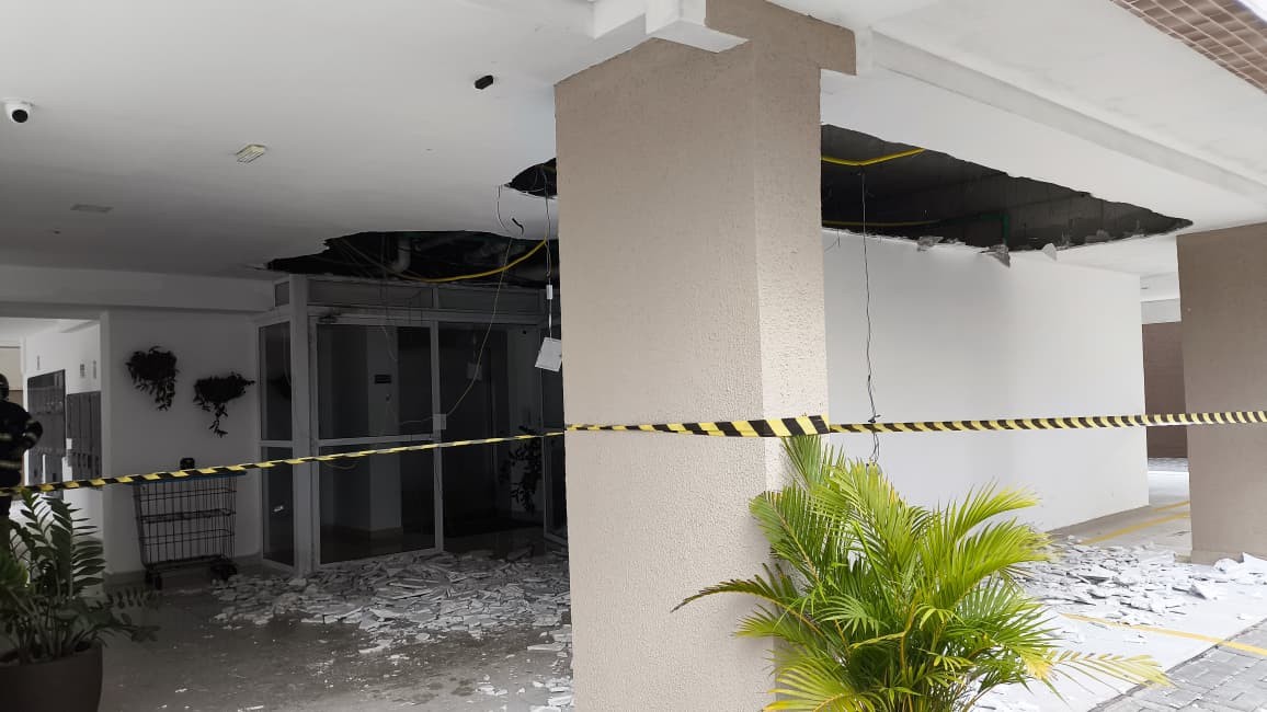 Explosão em prédio mobiliza Corpo de Bombeiros de Ubatuba