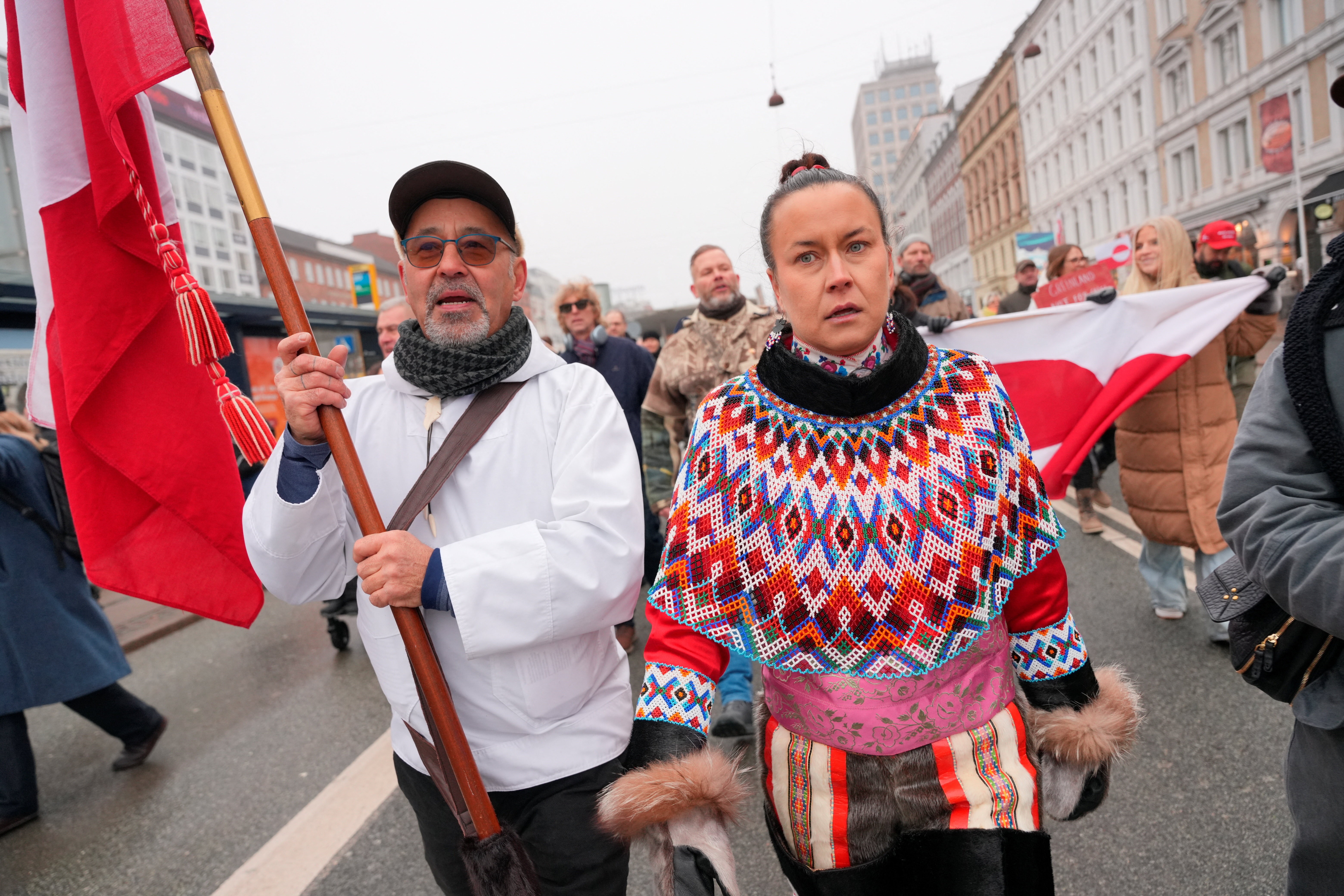 Manifestantes se reúnem pela Dinamarca em solidariedade à Groenlândia