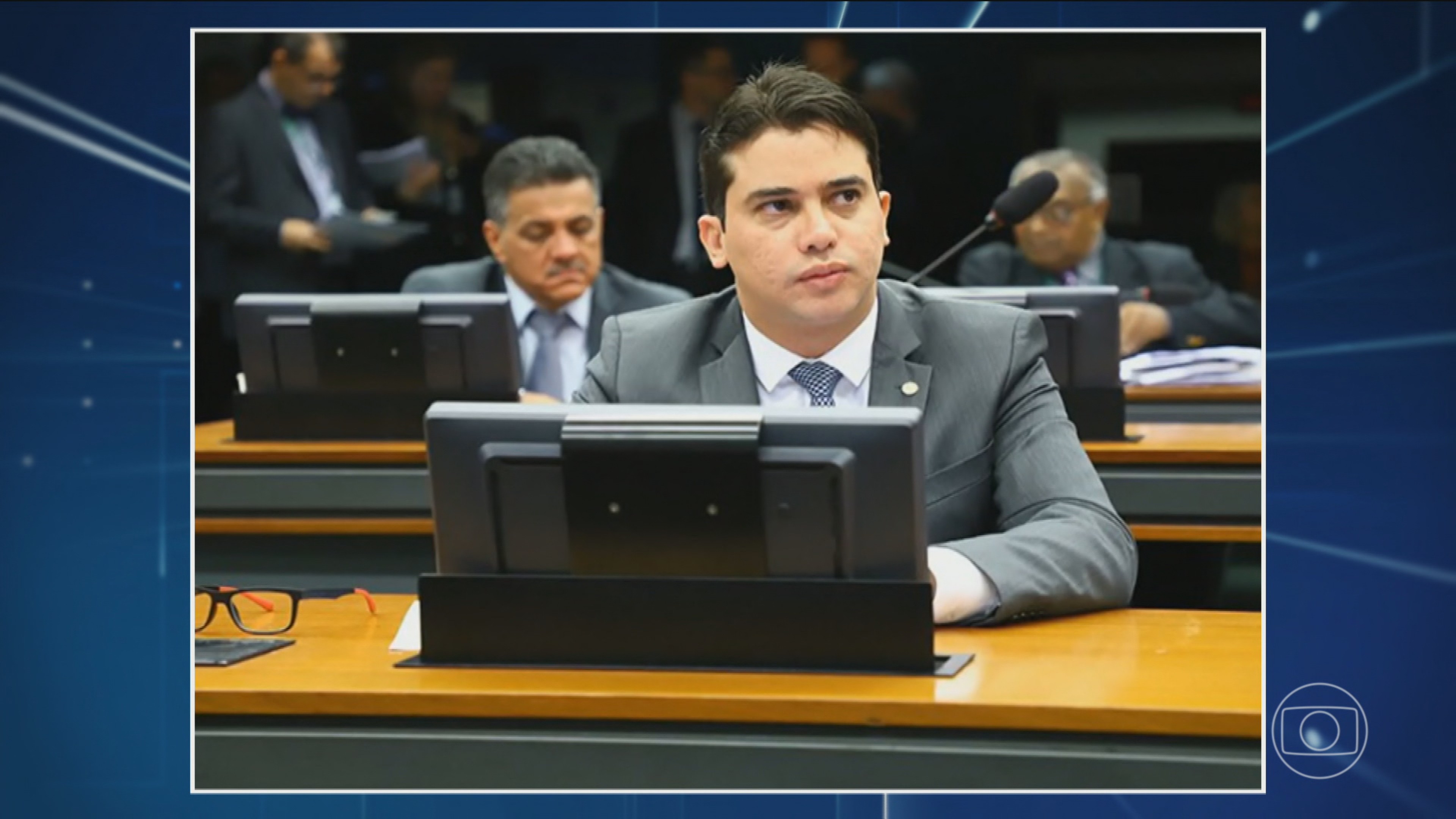 Deputado federal Júnior Mano, do PSB, é alvo de operação da PF que investiga o desvio de dinheiro de emendas parlamentares
