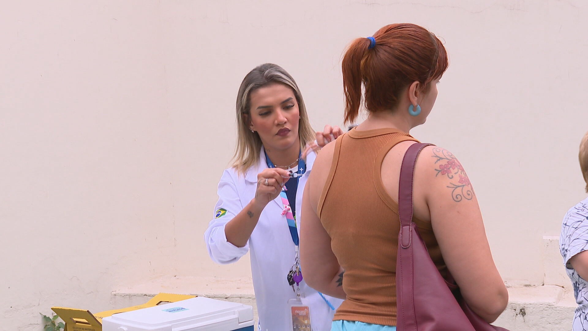 Rio começa a vacinar idosos com 70 anos ou mais contra a nova variante da Covid