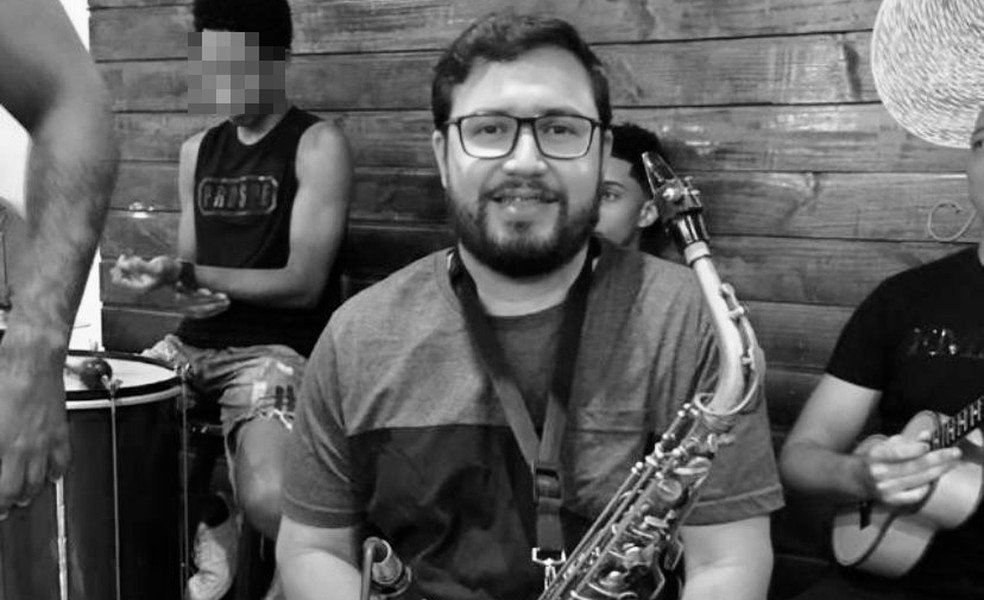 Músico Ciro Henrique Sousa de Oliveira morreu após ser espancado em praça de Camaçari — Foto: Reprodução/Redes Sociais