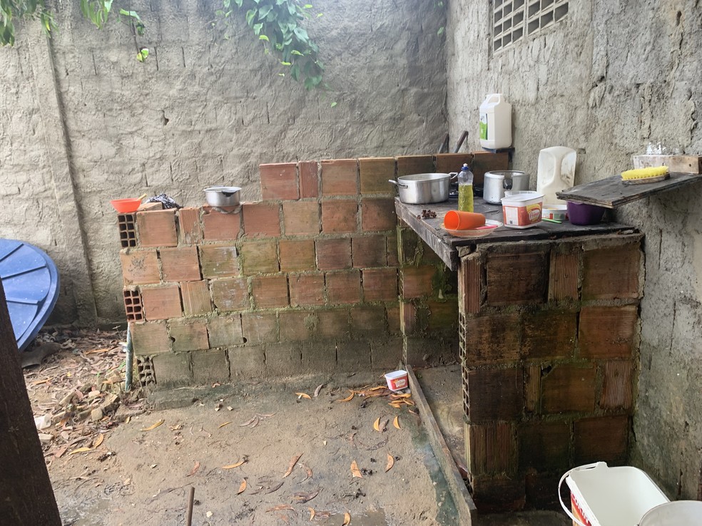 Flagrante de condições análogas à escravidão em alojamento de construção civil em Marechal Deodoro, Alagoas — Foto: GEFM/MTE