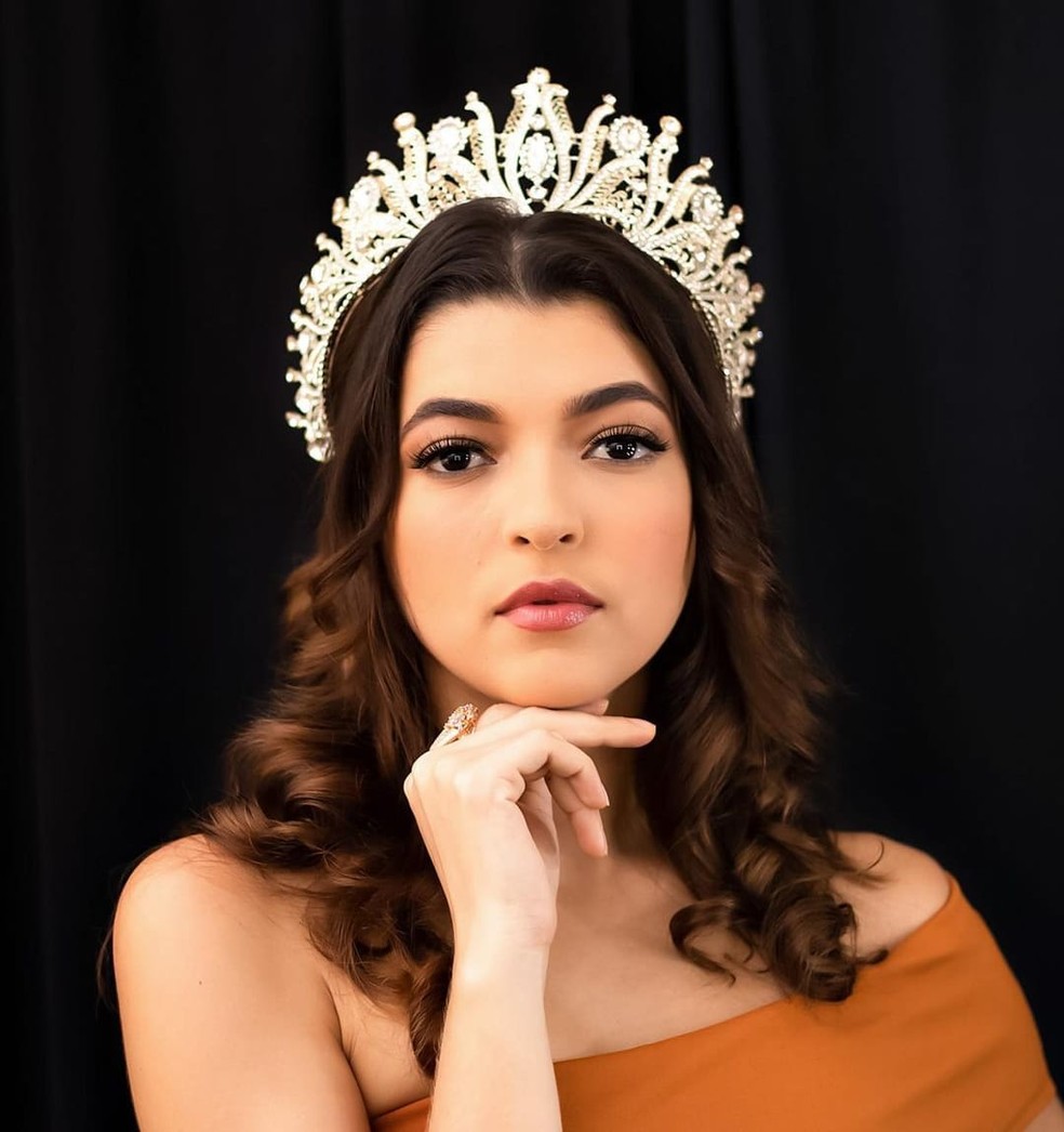 Natacha Maria representa a cidade de Sena Madureira — Foto: Rozeilton Santos/arquivo pessoal