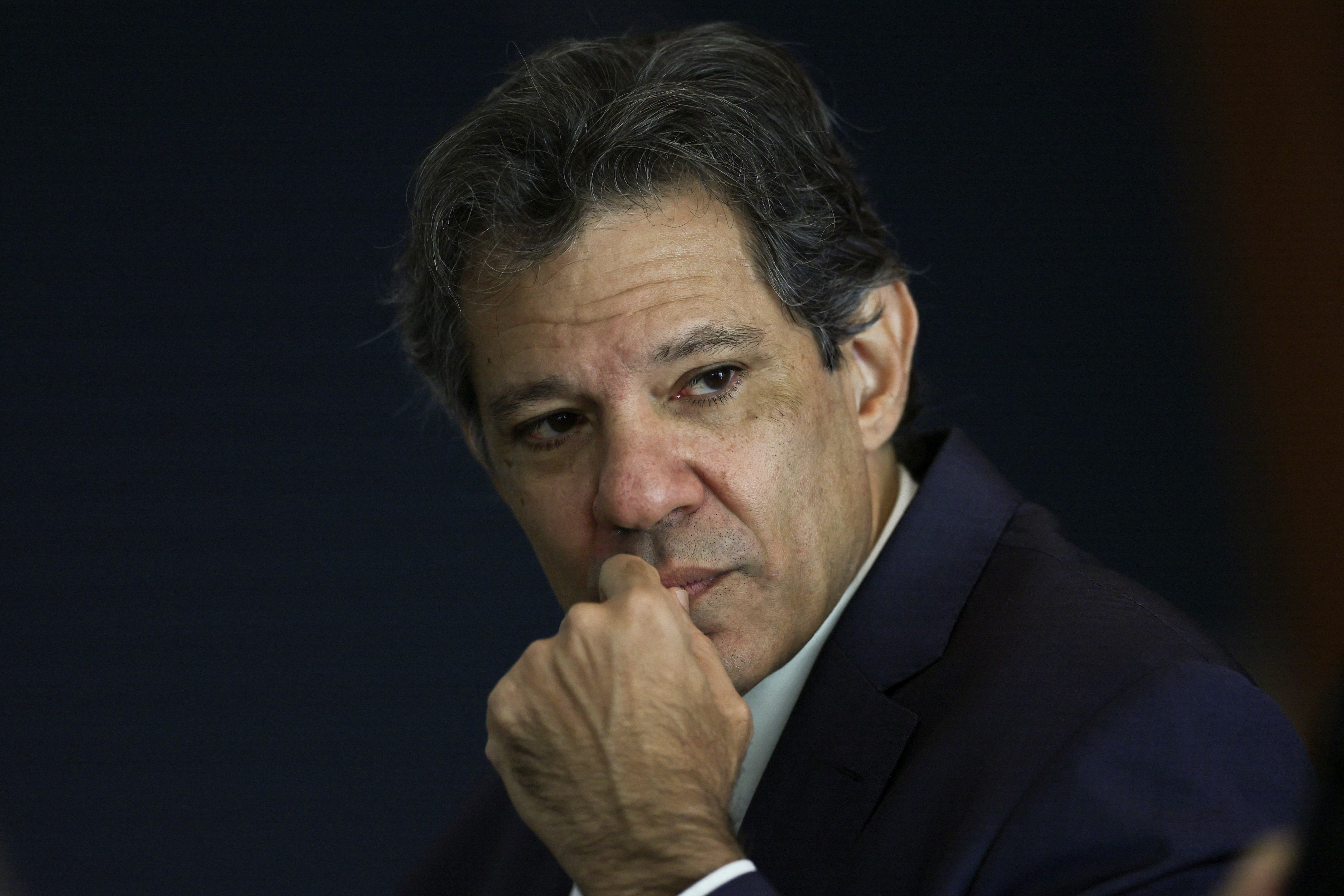 Sem enfrentar gastos obrigatórios, governo perde legitimidade para propor ampliação de tributos