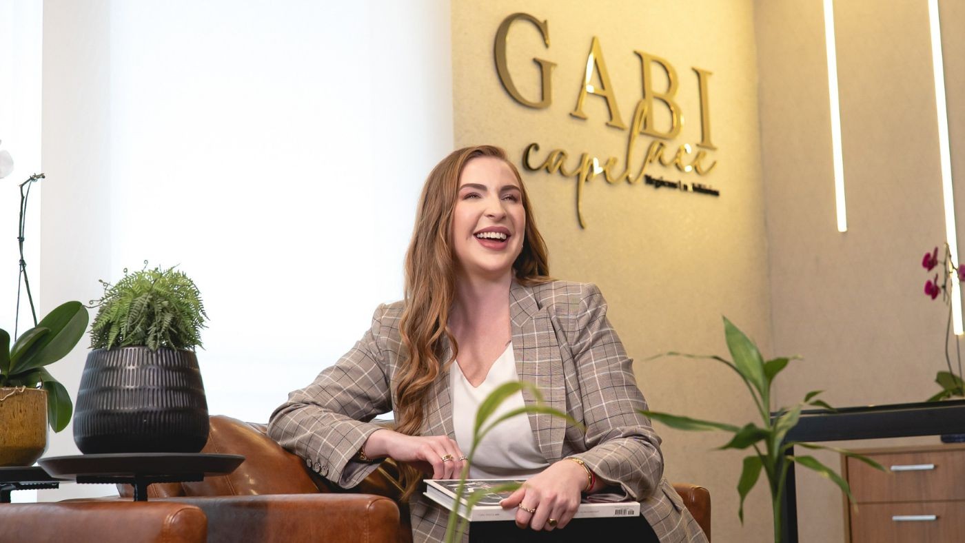 Gabi Capelace: precisão e transparência na avaliação de imóveis em Santos