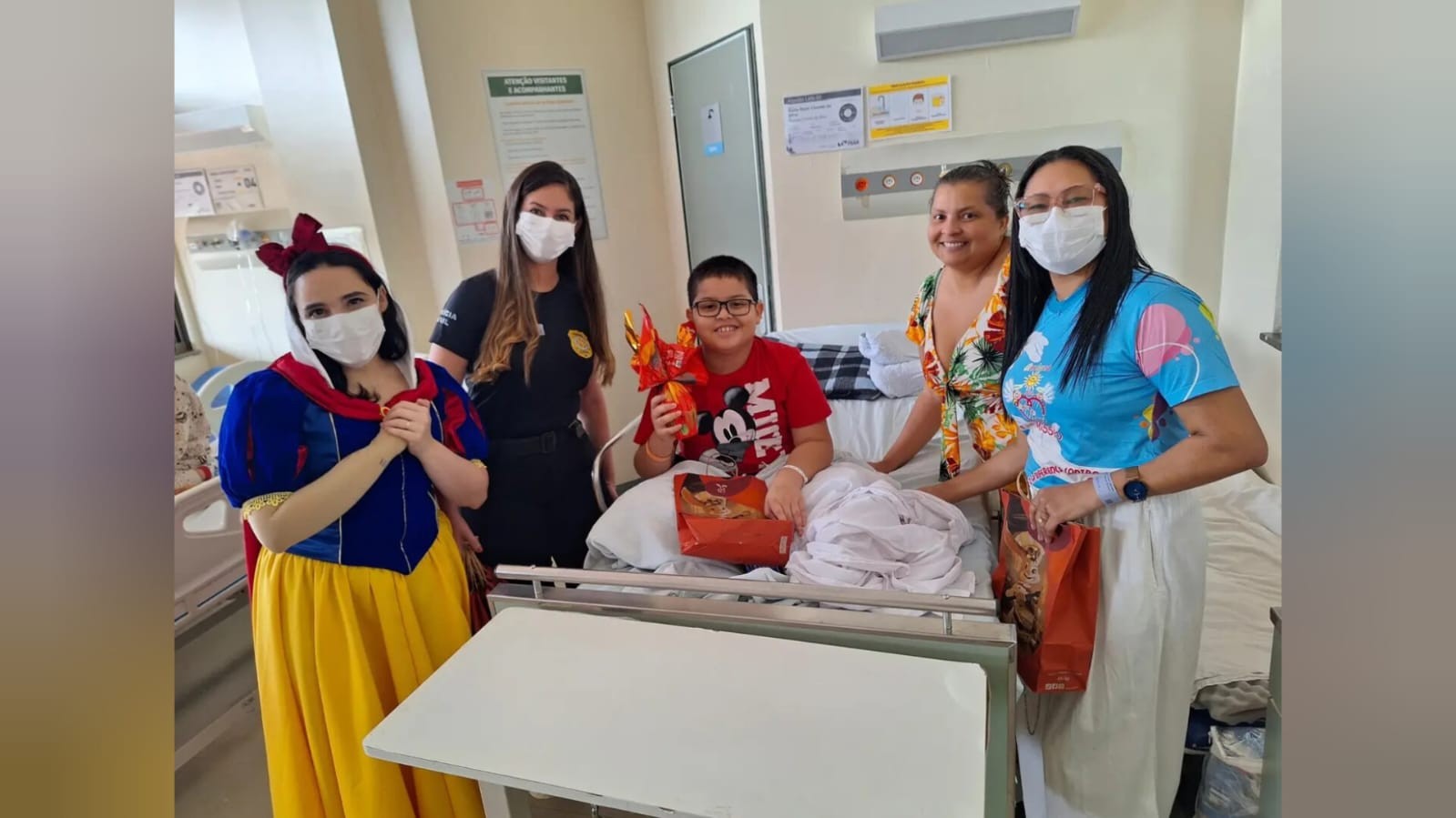 Hospital Regional de Santarém realiza ações de Páscoa para pacientes e funcionários