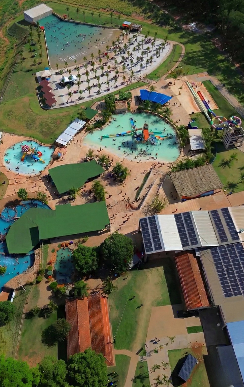 3 de 5
Facilidade para os organizadores: o parque oferece pacotes especiais com almo&ccedil;o e caf&eacute; da tarde inclusos, garantindo comodidade total durante o passeio &mdash; Foto: Eco Thermas Tup&atilde;/Divulga&ccedil;&atilde;o