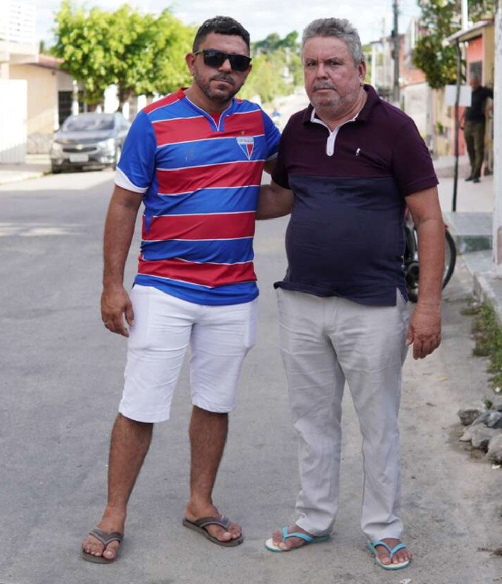 Adriano Camilo de 39 anos e Joaquim Mesquita de 63 anos, filho e pai, se reencontraram com a ajuda da Polícia Civil do Ceará. — Foto: SSPDS/Divulgação