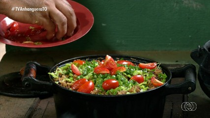 Veja passo a passo de como fazer um arroz carreteiro