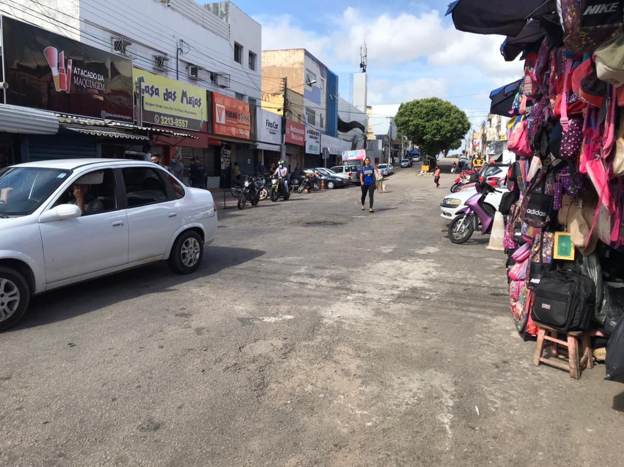 Feriadão em Natal: Veja o que abre e fecha no comércio na quinta (20) e sexta (21)