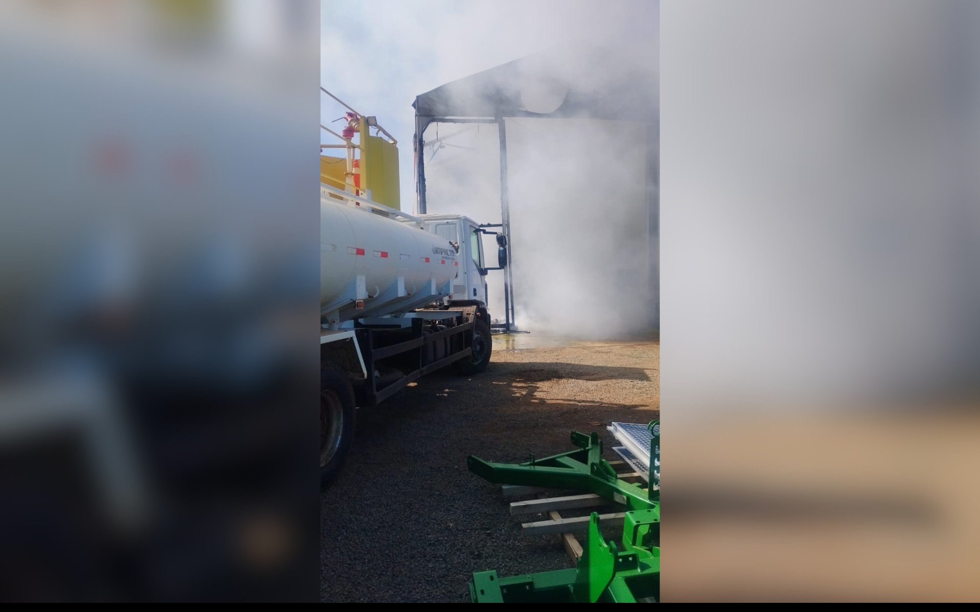 Curto-circuito provoca incêndio em empresa agrícola de Coroados
