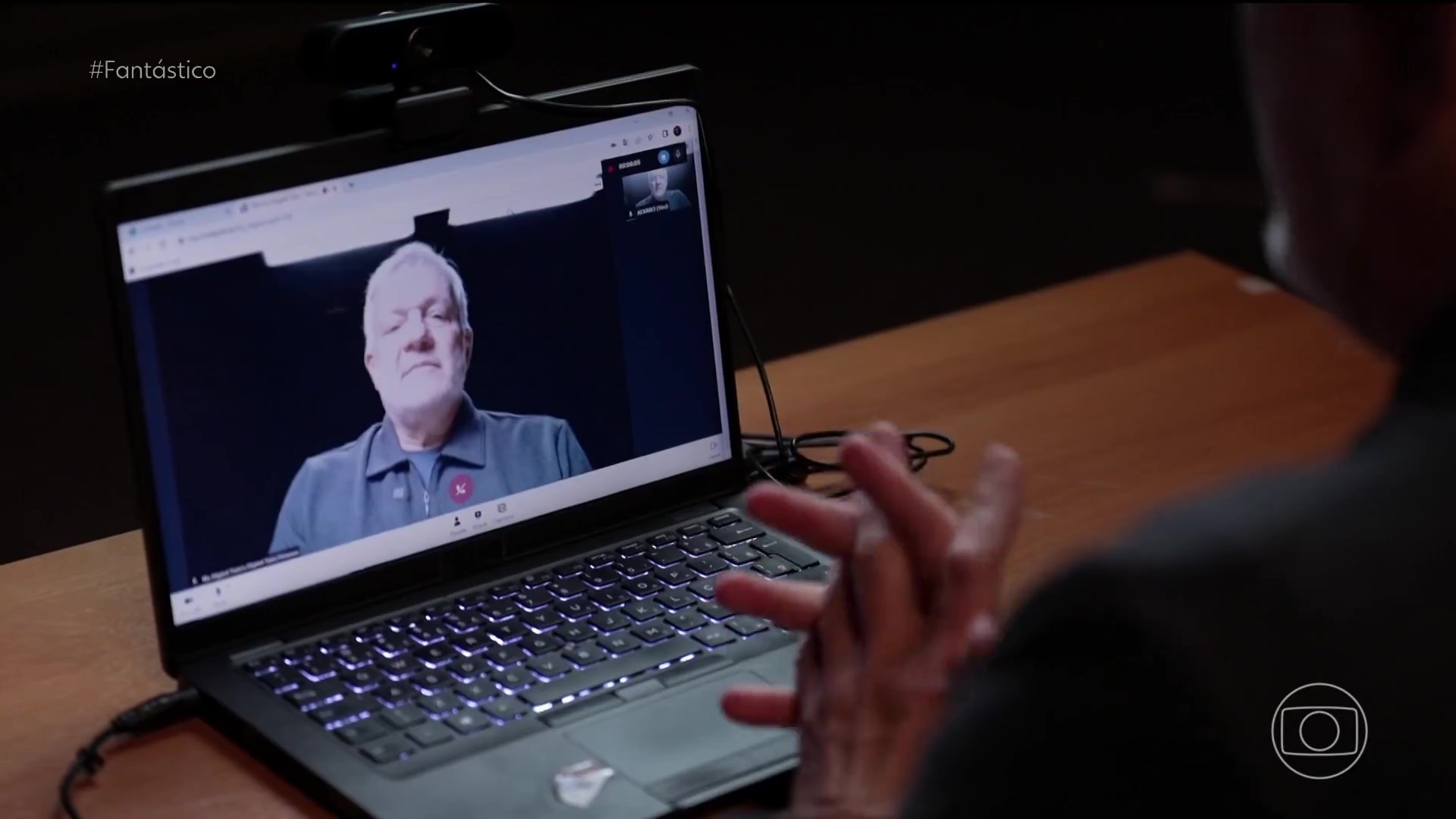 Clone digital: repórter conversa com gêmeo gerado por IA; VÍDEO