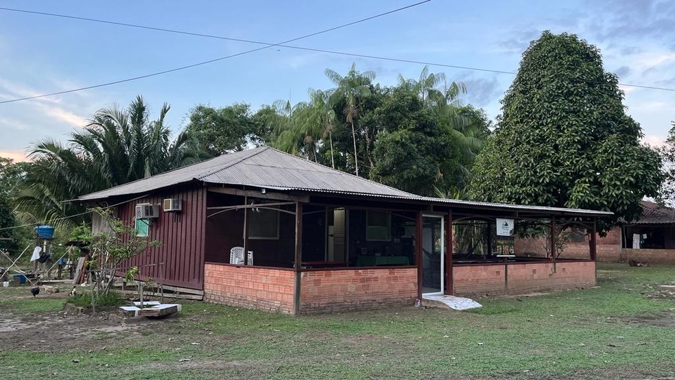 Restaurante de Jorge foi construído na varanda de sua casa dentro da Reserva — Foto: Emily Costa/g1 RO