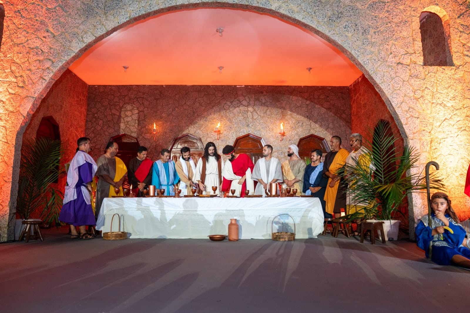 Semana Santa em Mucajaí tem Ricardo Tozzi como Jesus e show de goiano