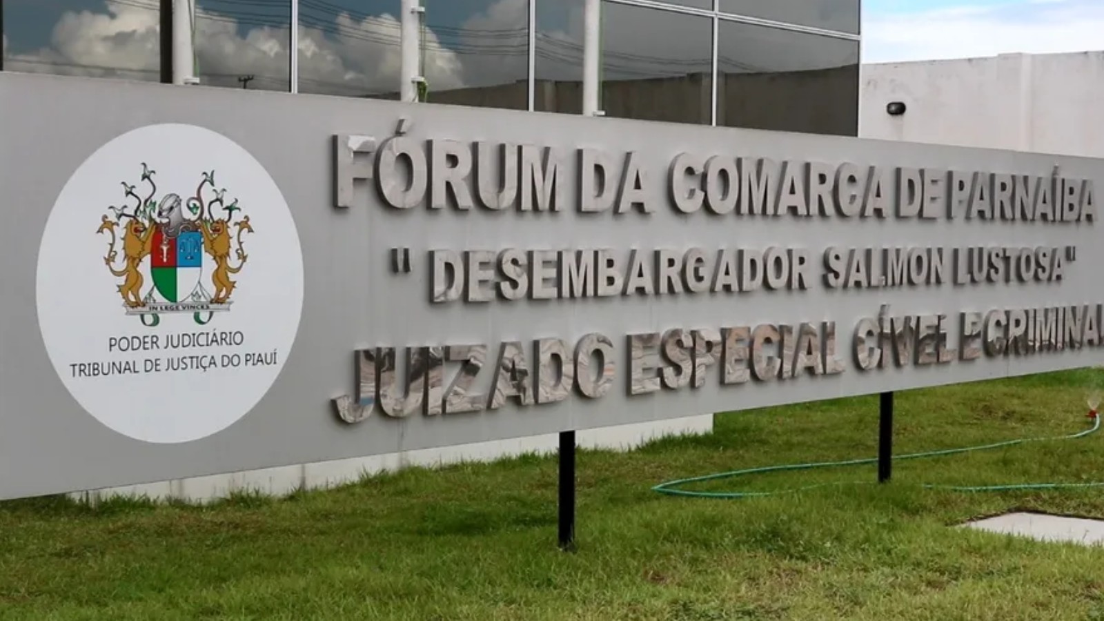 Dupla que tentou matar homem com tiro no peito é condenada a 12 anos de prisão no litoral do PI