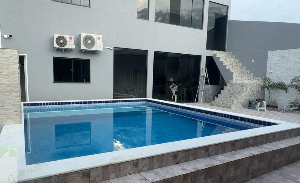 Casa de luxo onde suspeito baiano vivia em Cuiabá — Foto: SSP-BA