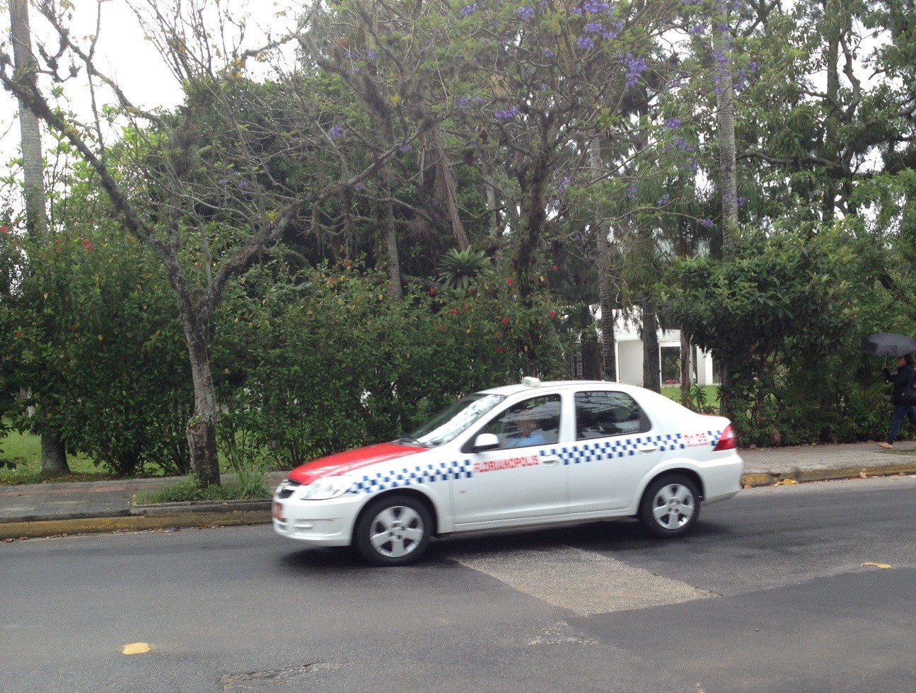 Mais caro? Florianópolis tem reajuste nas tarifas de táxi; veja novos valores